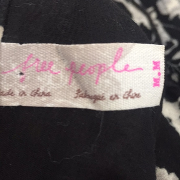 Free People black and cream printed v-neck dress - Picture 6 of 6